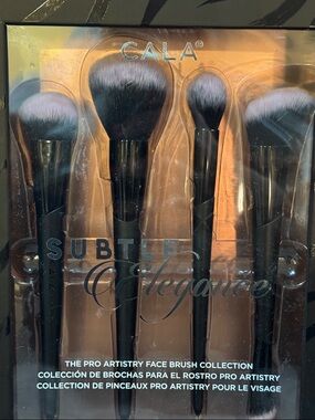 CALA Subtle Elegance Black & Silver Face Brush Set